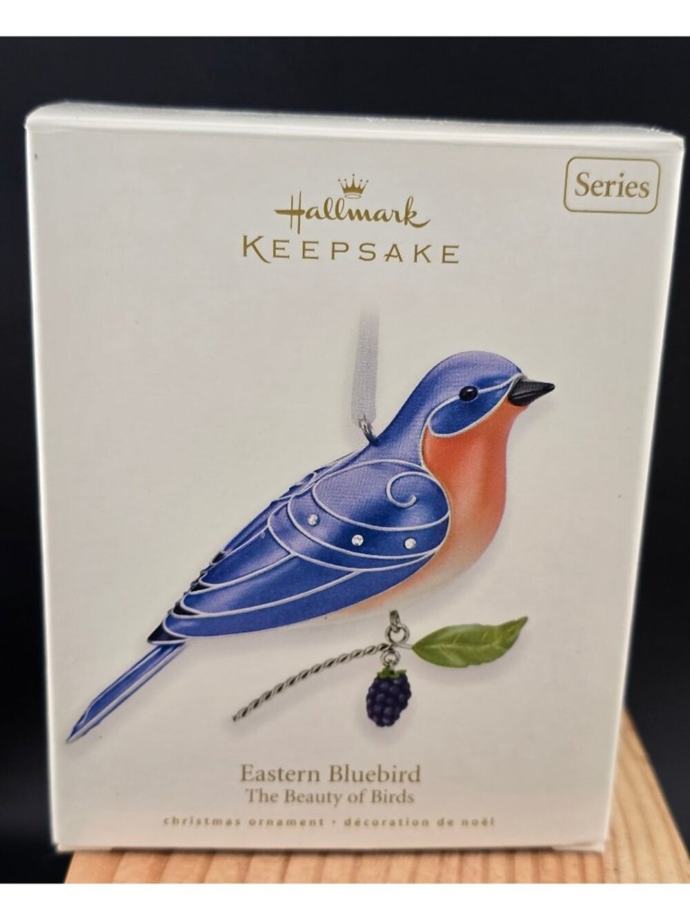 Hallmark Keepsake 2010 Eastern Bluebird Ornament From The Beauty Of Birds Series